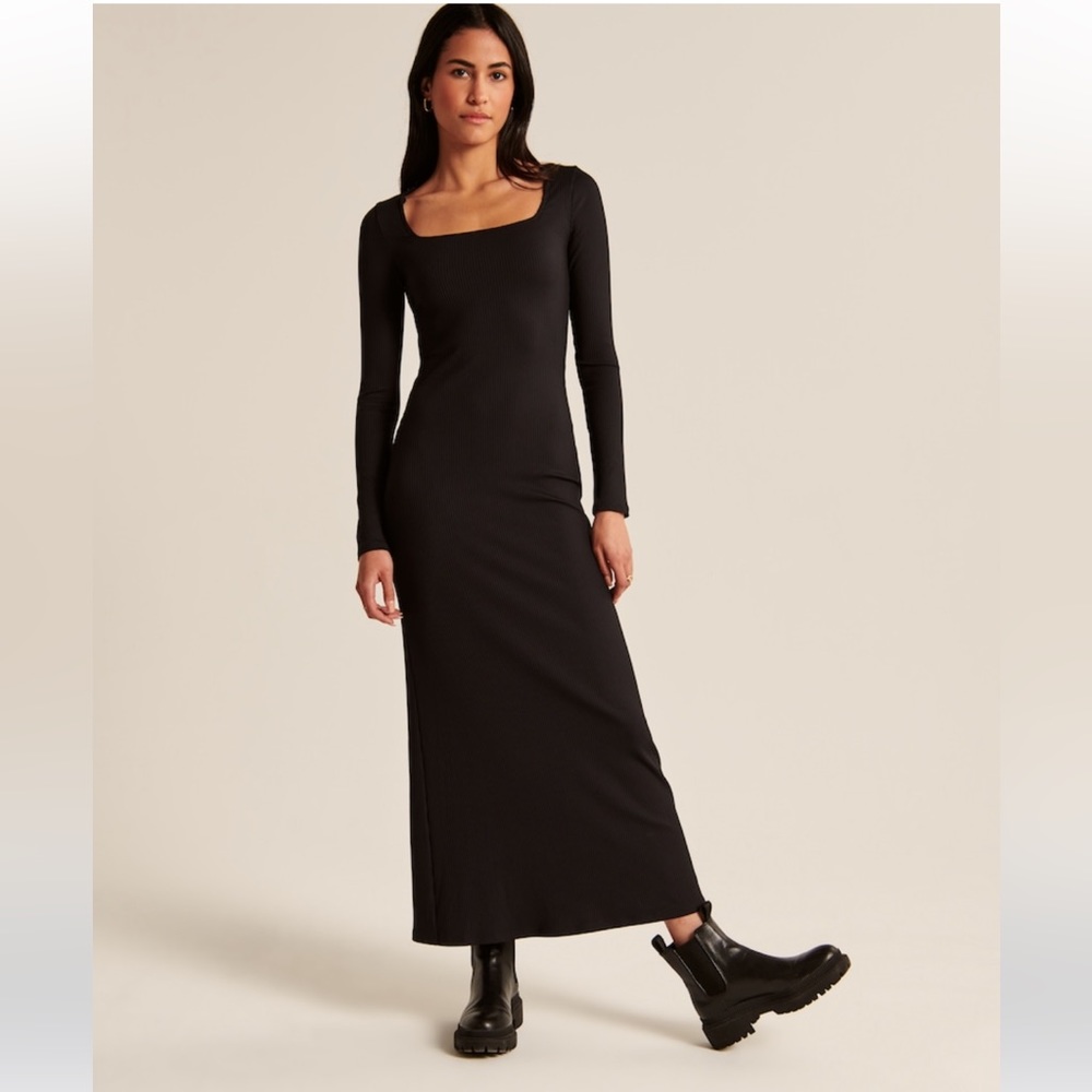 NWT Abercrombie & Fitch long-sleeve knit square-neck maxi dress